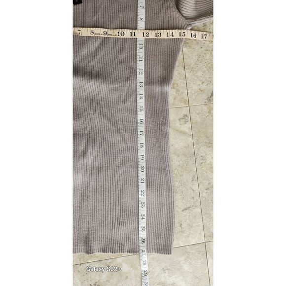 Harve' Benard ribbed long sleeved turtleneck, NWT - Picture 5 of 5